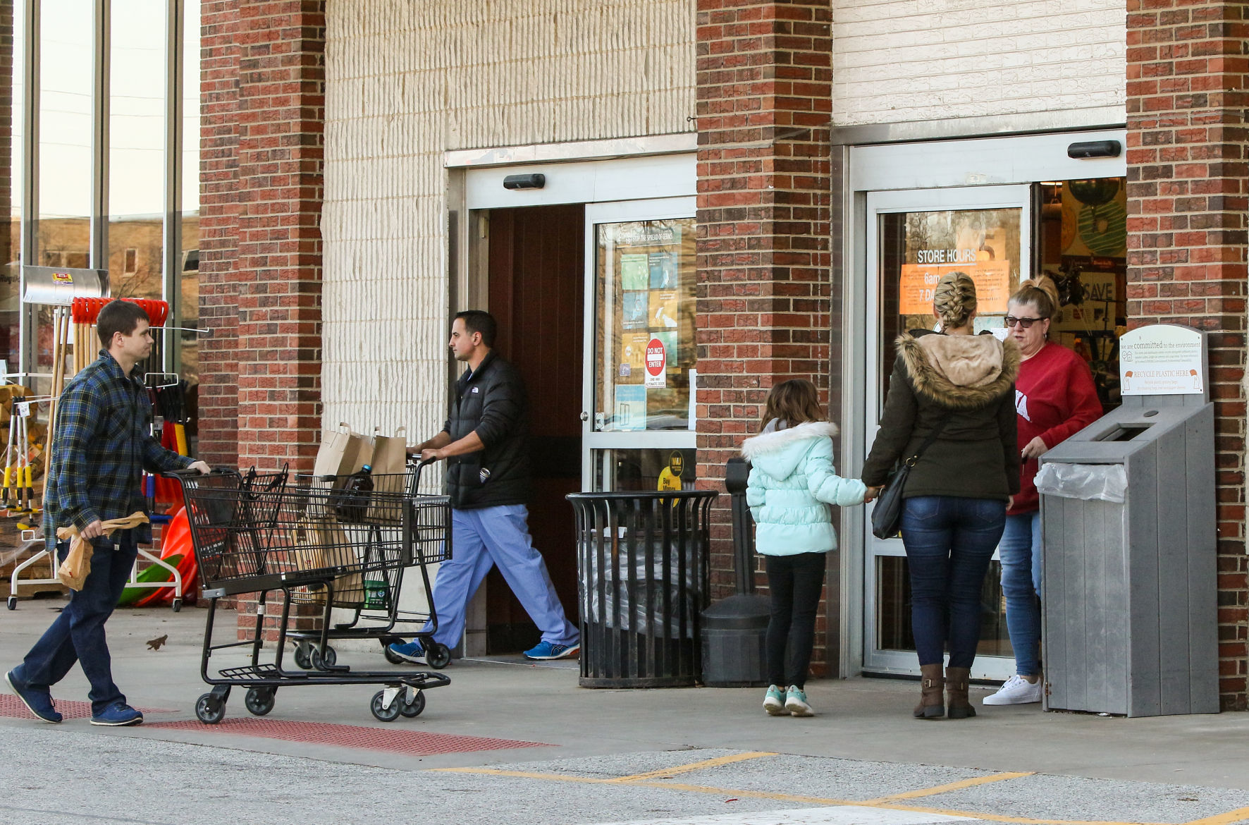 Shopping at Stracks